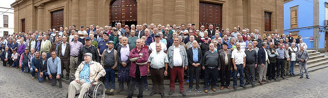 28167821285_8a01137c4d_z